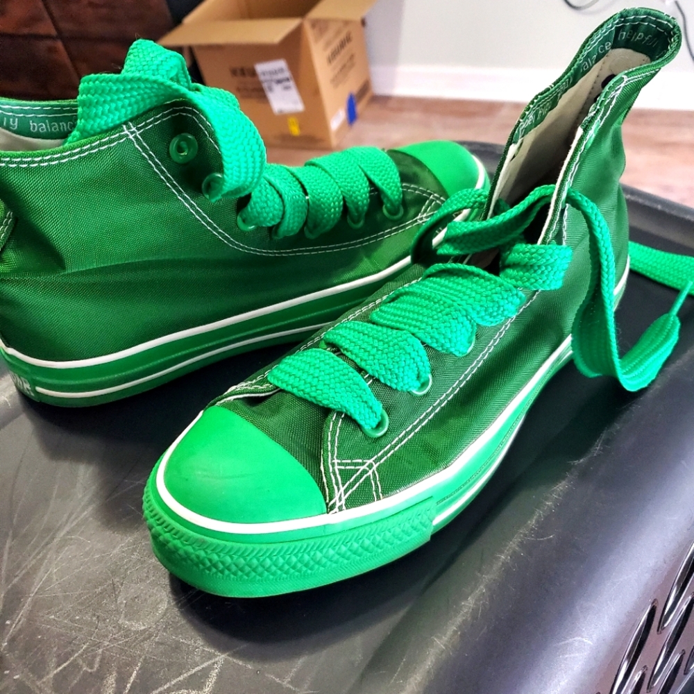 Chuck Allstars high top